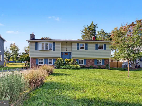107 Pinecrest Dr, Annapolis, MD 21403