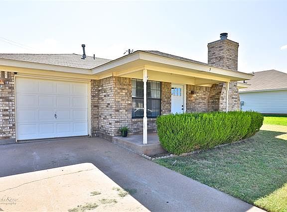 3rd image of 5 Woodcock Cir