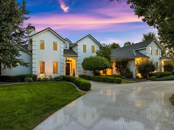 3075 W Balata Ct, Meridian, ID 83646