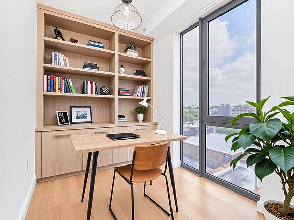 5th image of 223 4th Ave APT 10E