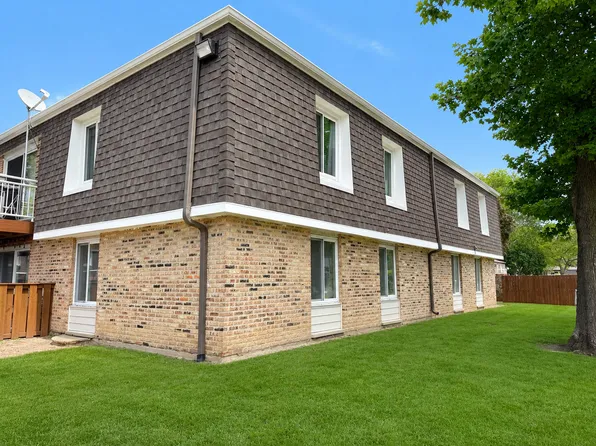 4710 Euclid Ave APT 1C, Rolling Meadows, IL 60008