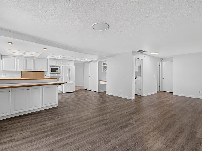 3470 NW Park View Dr — Photo 8