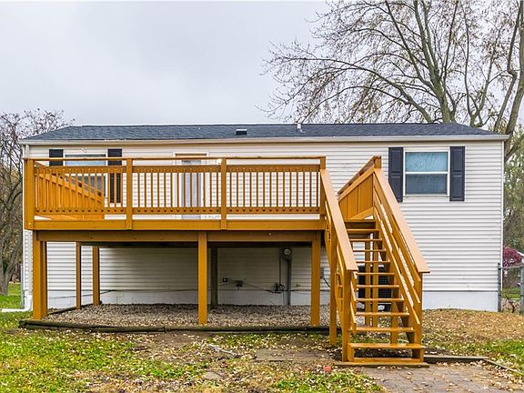 3rd image of 6504 W Loretta Dr