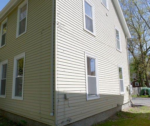 3rd image of 6 Kinsman Ct