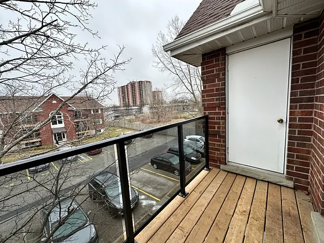 565 Greenfield Ave #311 — Photo 9