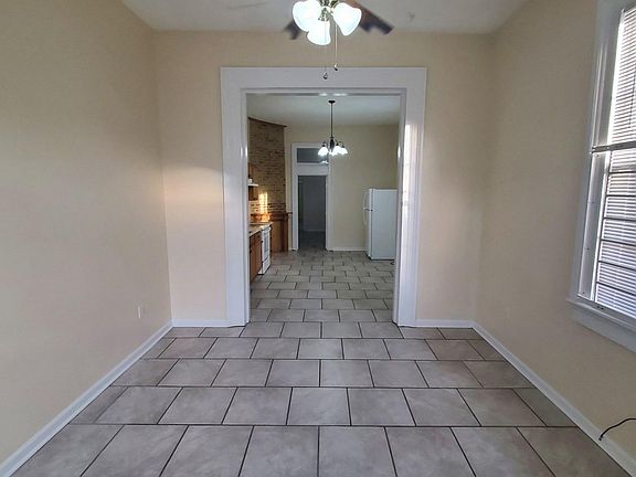 3rd image of 1705 Mandeville St