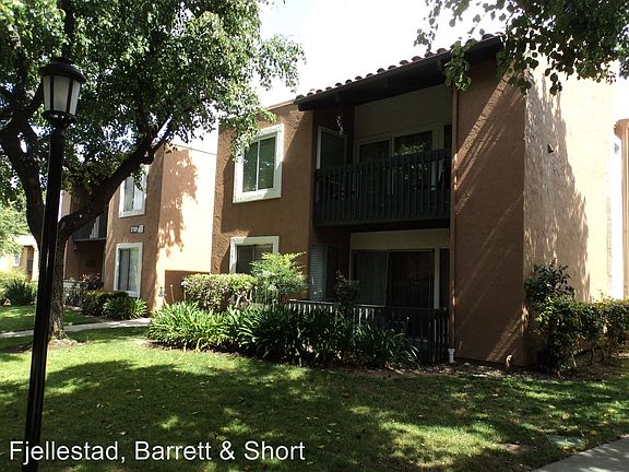 3rd image of 17189 W Bernardo Dr APT 101