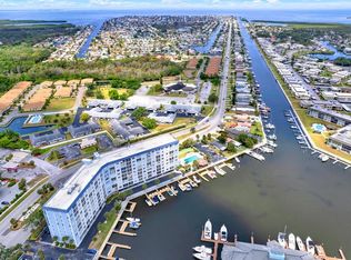 4939 Floramar Ter APT 204, New Port Richey, FL 34652