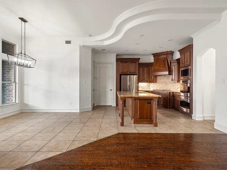 11292 Berkeley Hall Ln — Photo 8