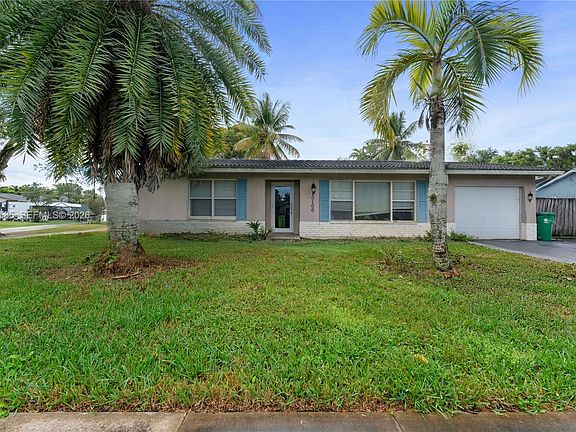 2nd image of 10100 SW 50th Ct
