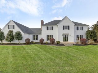 1 Lightfield Rd, Whitehouse Station, NJ 08889