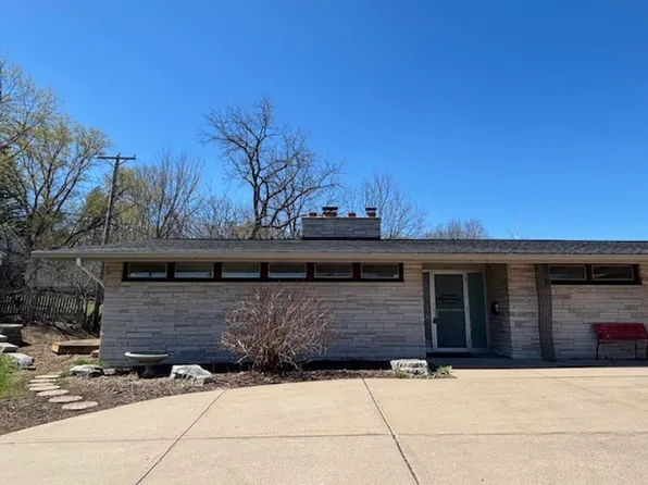 400 Spring St, Hastings, MN 55033