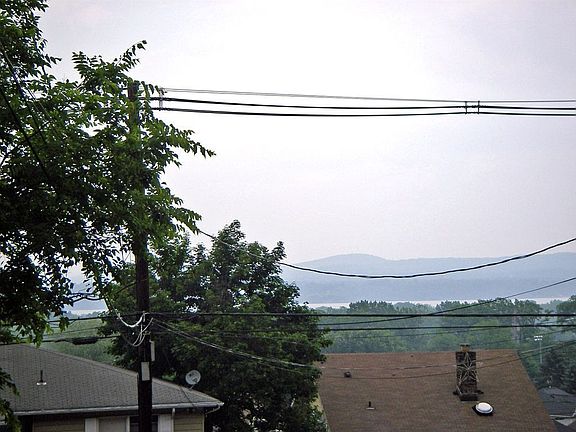 4th image of 3 Highland Ave