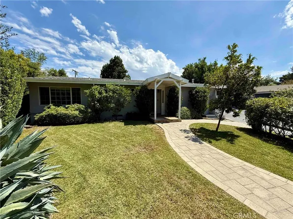 6518 Keokuk Ave, Winnetka, CA 91306