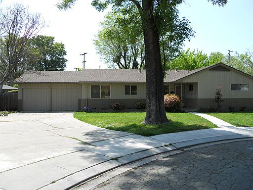 1st image of 1917 La Villa Rose Ct