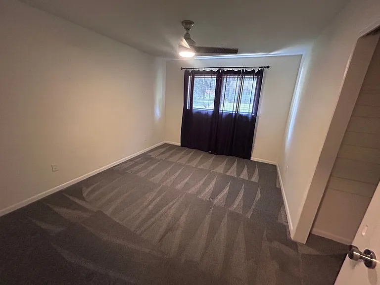 1200 Hester St — Photo 14