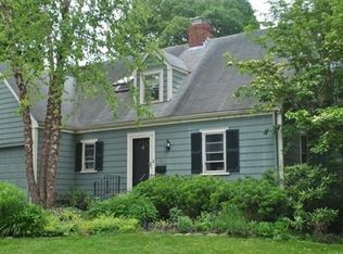 12 Lindbergh Ave, Needham, MA 02494