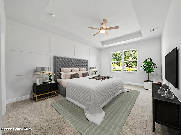 407 Cellini Ave NE — Photo 11
