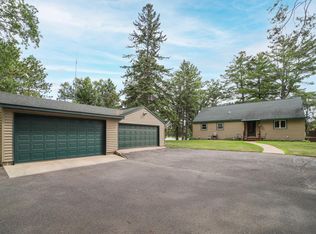 611 Snell Ave, Pine River, MN 56474