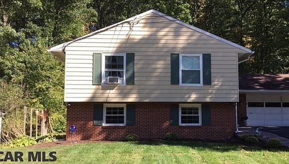 3rd image of 377 Douglas Dr