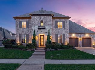 656 Scenic Dr, Irving, TX 75039