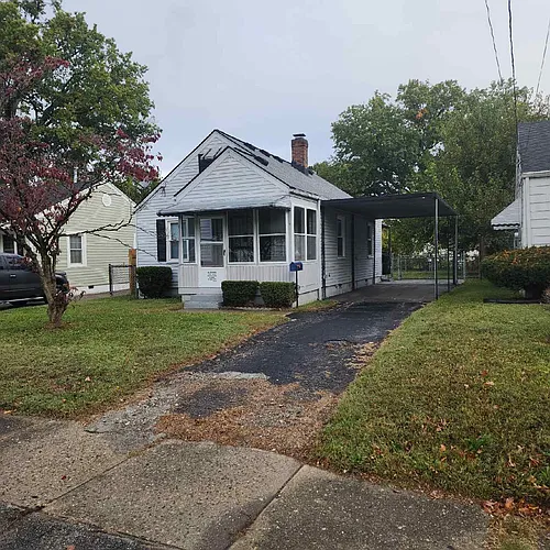 1015 Camden Ave Photo 1