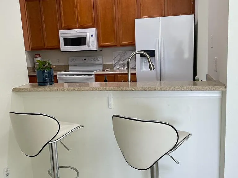 8949 Iron Oak Ave — Photo 7