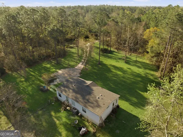 145 Christy Dr, Waverly, GA 31565