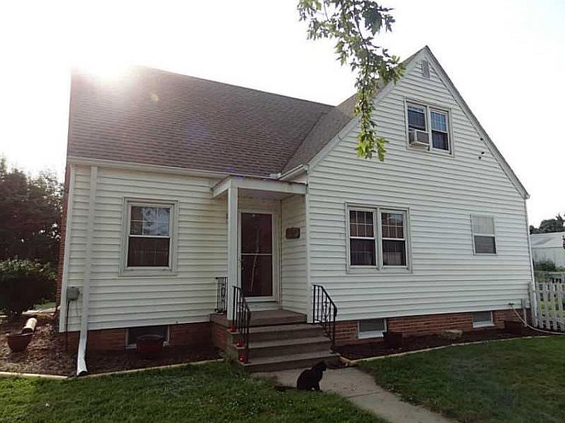 1st image of 2955 225th St