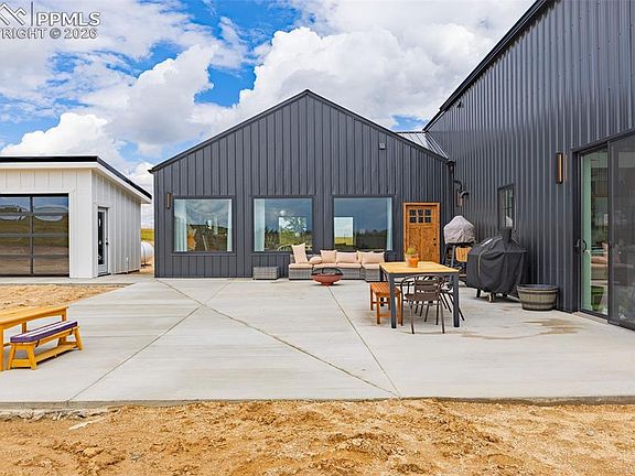 2nd image of 16876 Thompson Rd