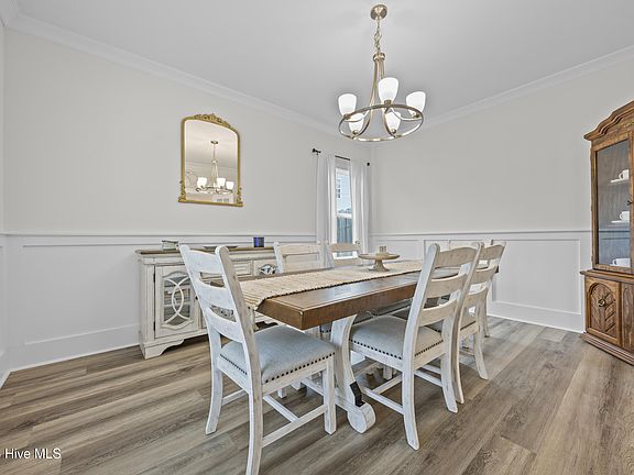 5th image of 10113 Belville Oaks Lane