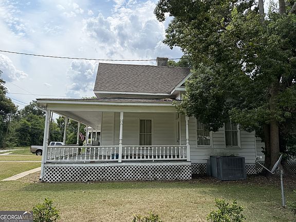 3rd image of 506 River St