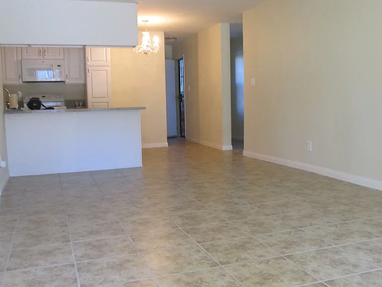 1111 Seacoast Dr #6 — Photo 6