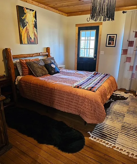 7403 FM 1624 — Photo 17