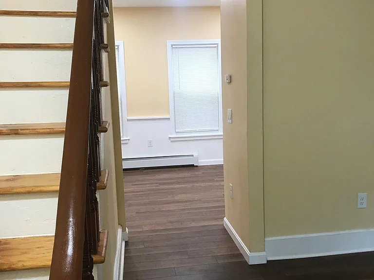 109 Parker St — Photo 21