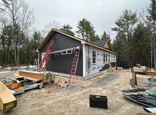 14 Jameson Dr, Bridgton, ME 04009