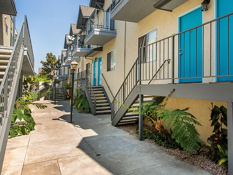 Golden Pacific Apartments — Photo 35