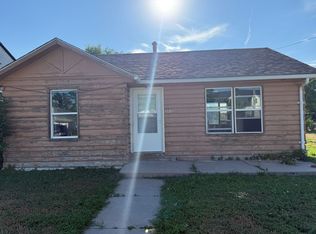 2013 Mill Dr N, Scottsbluff, NE 69361
