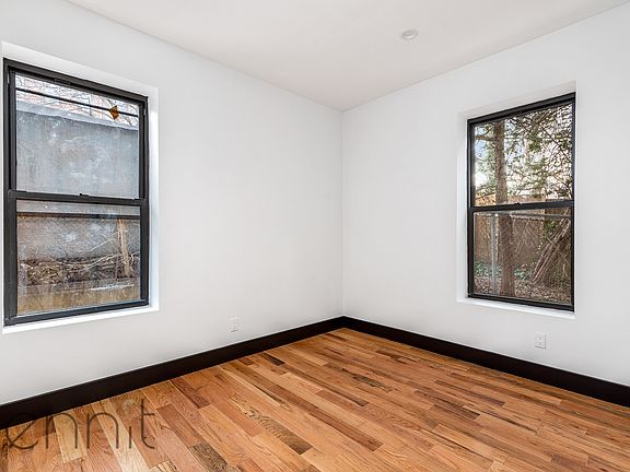 3rd image of 988 Bergen St #307