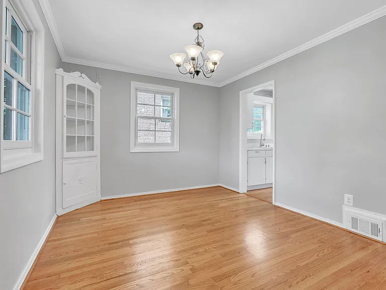 4306 Alton Pl NW — Photo 13
