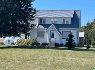 1848 620th St, Cherokee, IA 51012