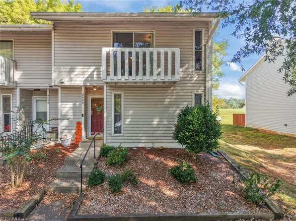 2640 Tantelon Pl, Winston Salem, NC 27127