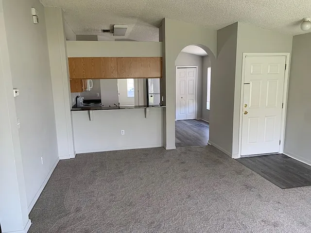 11802 Lynmoor Dr — Photo 4