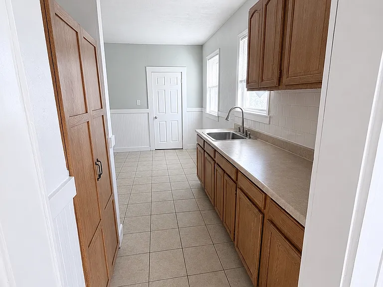 127 Henry Ave #1 — Photo 16