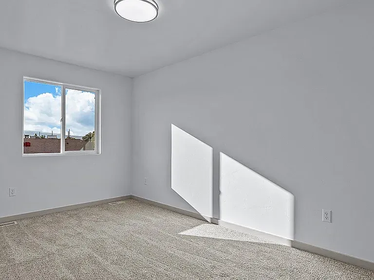 2786 Caspian Way #B — Photo 17