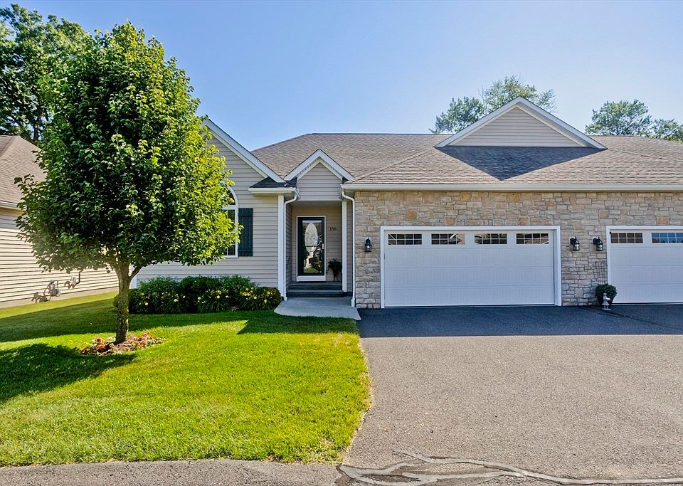 1st image of 156 Stonybrook Way #156