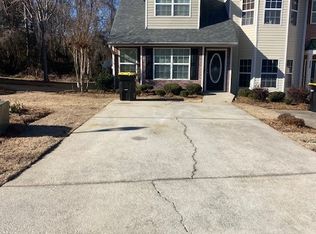 120 Chastain Cir, Newnan, GA 30263