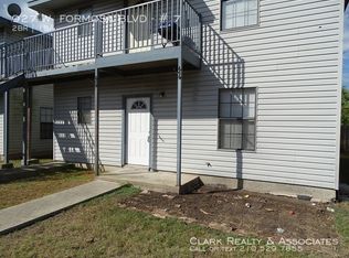 927 W Formosa Blvd APT 7, San Antonio, TX 78221