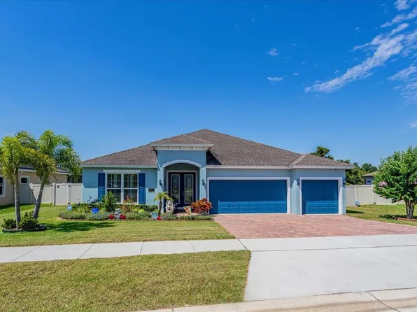 305 Terracotta Ter, Howey In The Hills, FL 34737