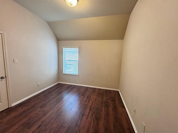 4th image of 22010 Rustic Canyon Ln